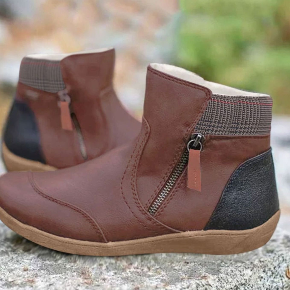Fleece Lined Winter Flat Round Toe Zip Up Faux Leather Ankle Boots Women