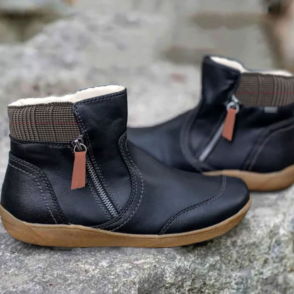 Fleece Lined Winter Flat Round Toe Zip Up Faux Leather Ankle Boots Women